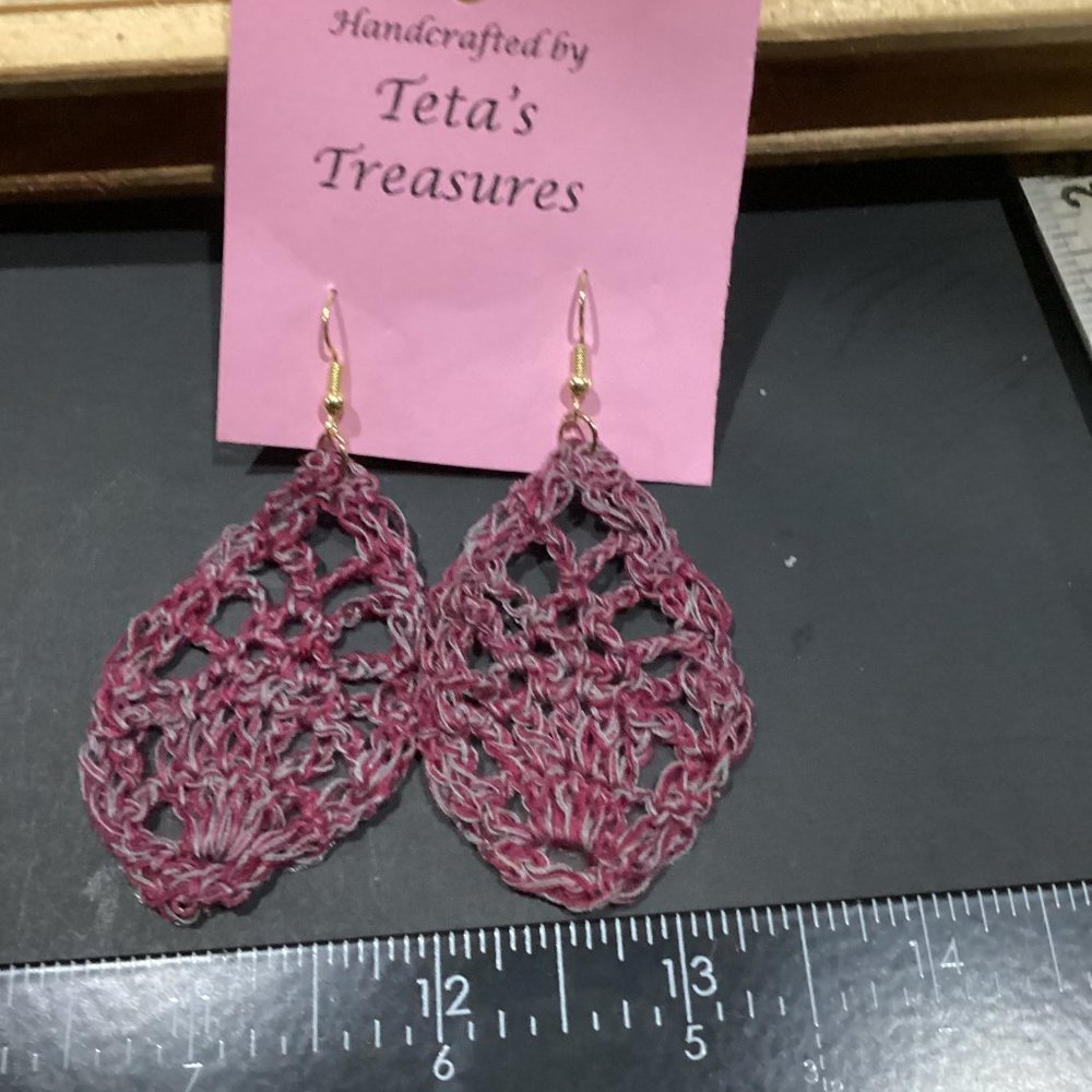 Earrings Fuchsia Pink/Gray Leaf Crocheted Crochet Hand Crafted